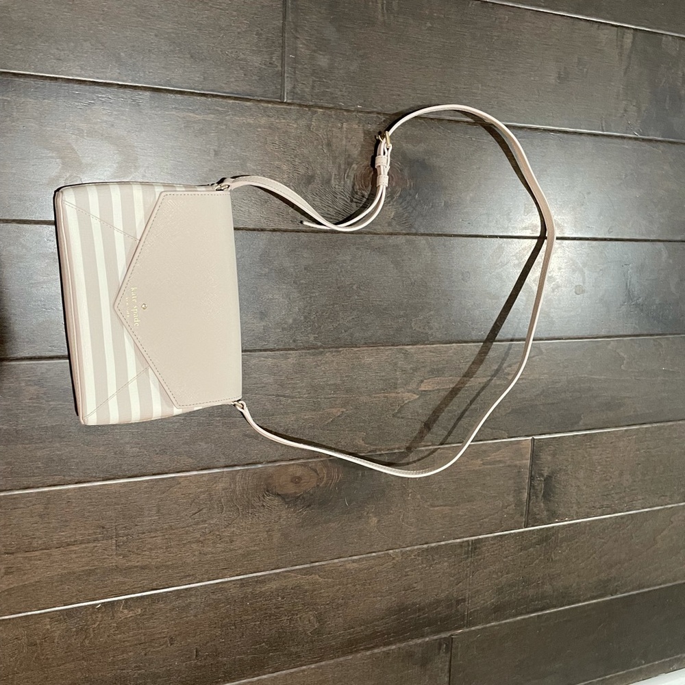 Kate spade cross body